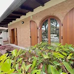 Villa Palm
