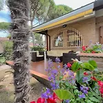 Villa Palm